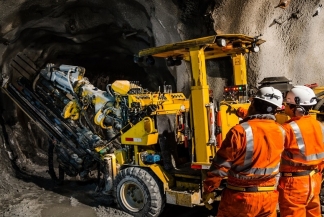 The Mining Company Manages Licenses with Nodify Flows.